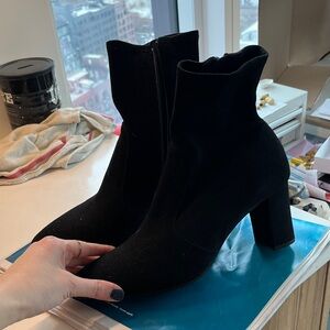 INEZ brand new (without box) suede Paz 70 stretch boots